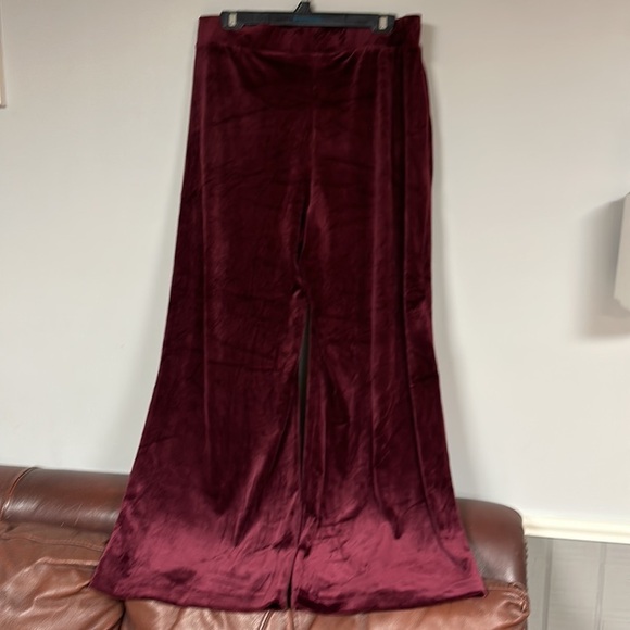 AK Sport (Anne Klein) Velour Wide Leg Burgundy Lounge Pants, L, LIKE NEW! - Picture 6 of 8